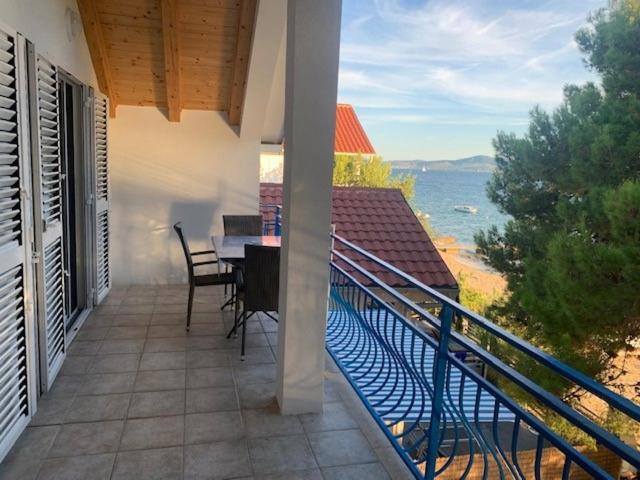 ביבינייה Seaside Apartment Padre מראה חיצוני תמונה